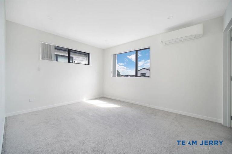 Photo of property in 20 Laquinta Place, Flat Bush, Auckland, 2019