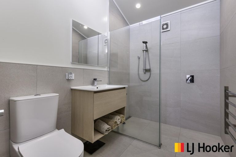 Photo of property in 112 Elliot Street, Pahurehure, Papakura, 2113