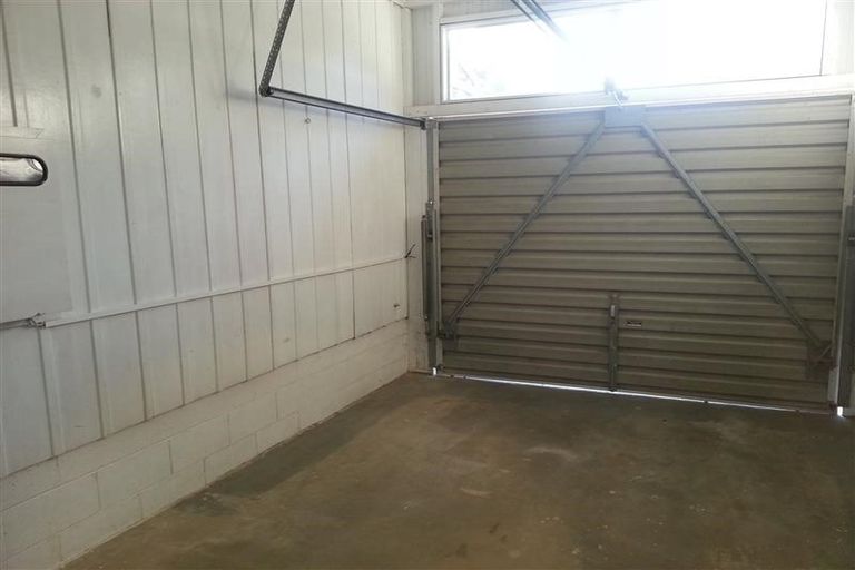 Photo of property in 2/142a Great South Road, Manurewa, Auckland, 2102