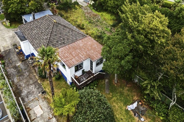 Photo of property in 31 David Street, Westown, New Plymouth, 4310