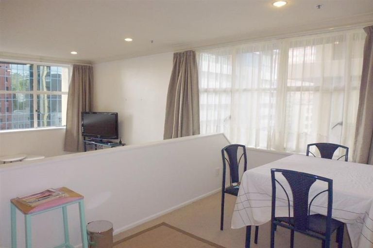 Photo of property in Terrace Garden Apartments, 8f/120 The Terrace, Wellington Central, Wellington, 6011