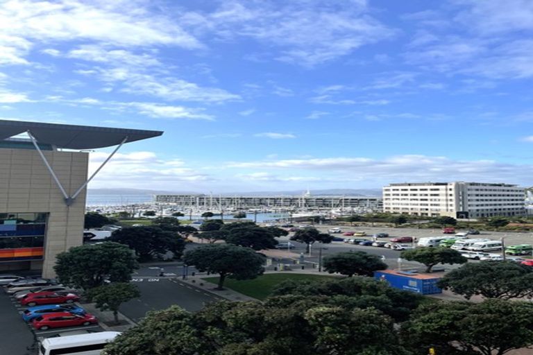 Photo of property in Piermont Apartments, 5c/82 Cable Street, Te Aro, Wellington, 6011