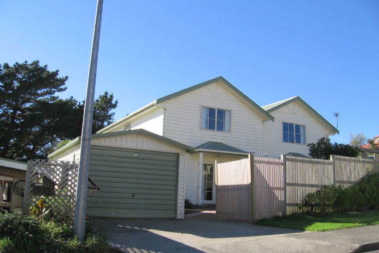 Photo of property in 58a John Sims Drive, Broadmeadows, Wellington, 6035