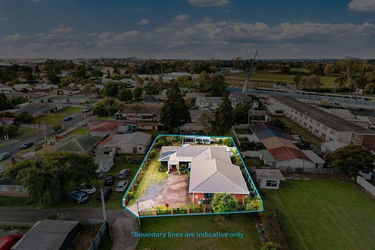 Photo of property in 80 Rosella Road, Mangere East, Auckland, 2024