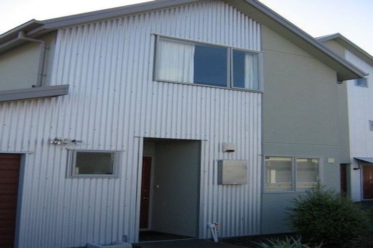 Photo of property in 49 Fairfield Avenue, Addington, Christchurch, 8024