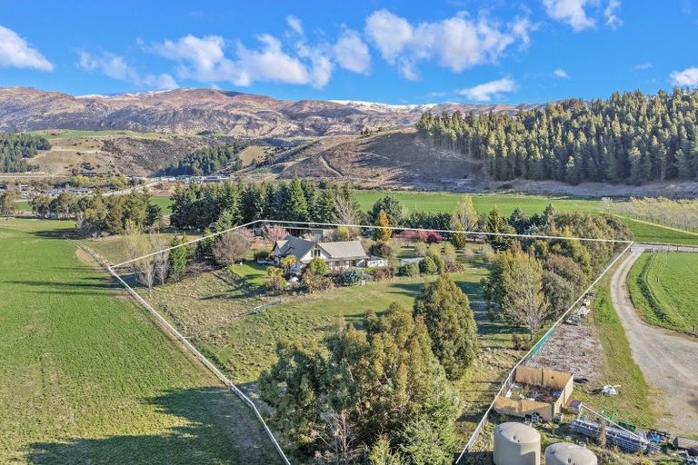 Photo of property in 1153 Wanaka-luggate Highway, Luggate, Wanaka, 9382