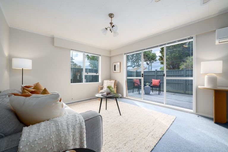 Photo of property in 4 Tyndall Street, Waiwhetu, Lower Hutt, 5010