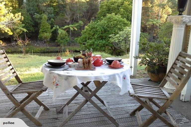 Photo of property in 12 Kaikatia Road, Pukenui, 0484