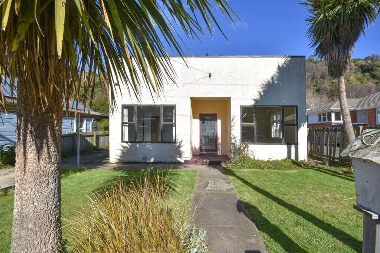 Photo of property in 45 Woodhaugh Street, Woodhaugh, Dunedin, 9010