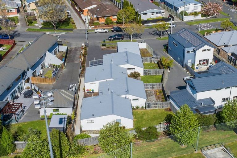 Photo of property in 76 Trafalgar Street, St Albans, Christchurch, 8014