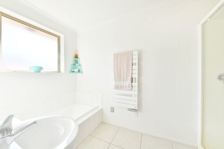 Photo of property in 4 Rubicon Place, Hei Hei, Christchurch, 8042