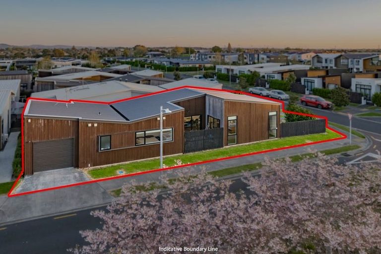 Photo of property in 7 Liberation Road, Papakura, 2110