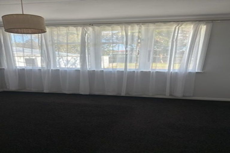 Photo of property in 1 Marsden Street, Hauraki, Auckland, 0622