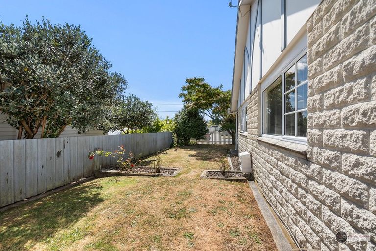 Photo of property in 8 Fraser Crescent, Elderslea, Upper Hutt, 5018