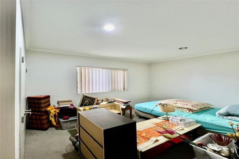 Photo of property in 27 Goh Place, Manurewa, Auckland, 2105