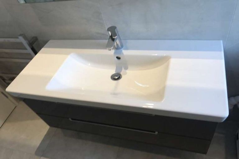 Photo of property in 2 Veneta Close, Flat Bush, Auckland, 2019