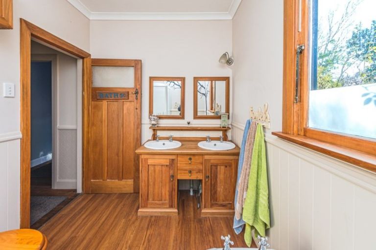 Photo of property in 7 Ngapuhi Street, Saint Johns Hill, Whanganui, 4501