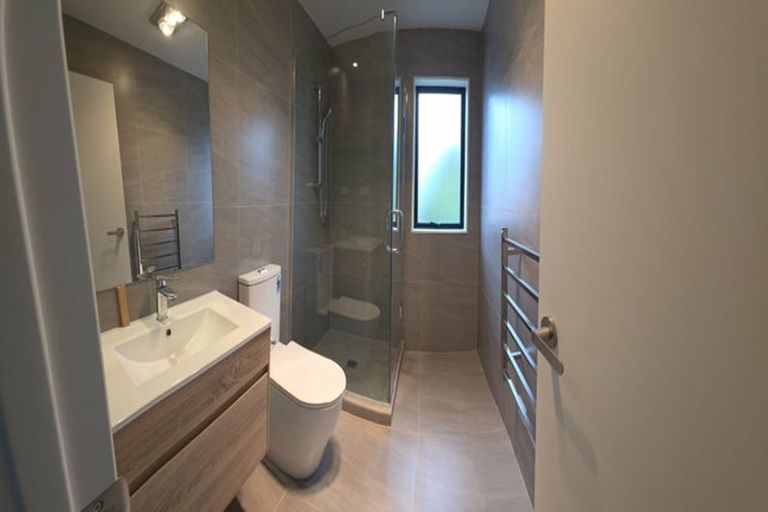 Photo of property in 310 Rangatira Road, Beach Haven, Auckland, 0626