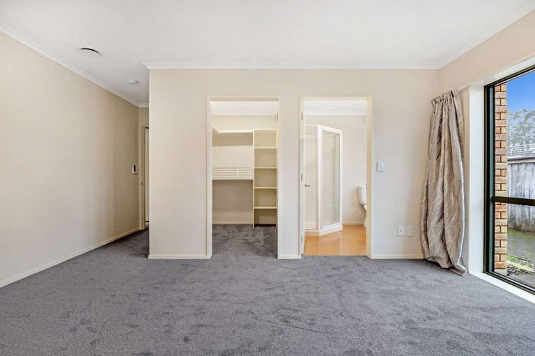 Photo of property in 24 Caulfield Place, Pukehangi, Rotorua, 3015