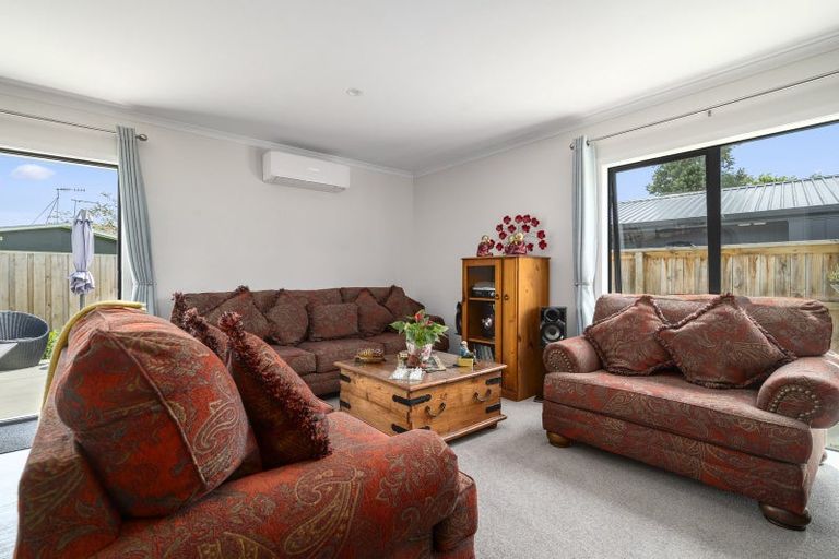 Photo of property in 10a Darroch Street, Fairy Springs, Rotorua, 3015