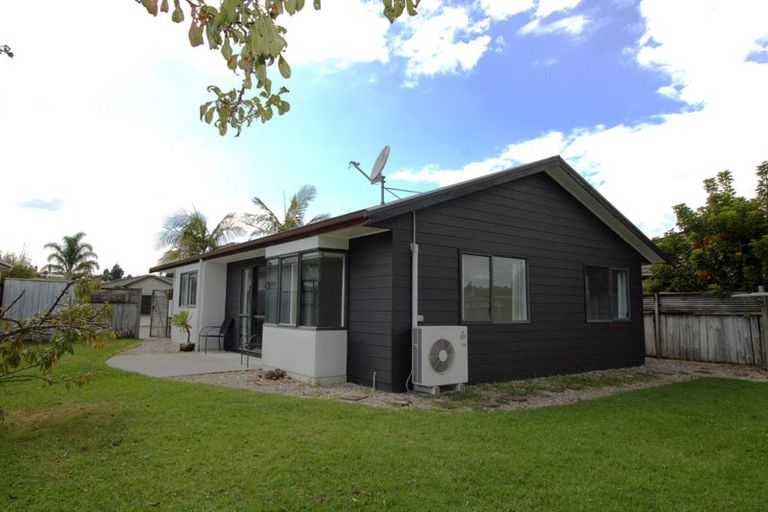 Photo of property in 81 Solomon Street, Brookfield, Tauranga, 3110