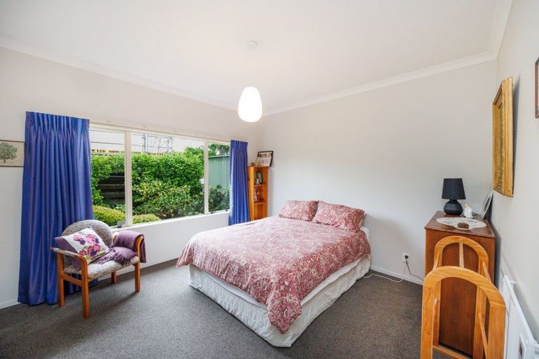 Photo of property in 11 Pastoral Lane, Hokowhitu, Palmerston North, 4410