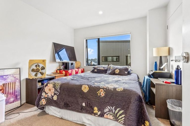 Photo of property in 10/36 Westgate Drive, Westgate, Auckland, 0614