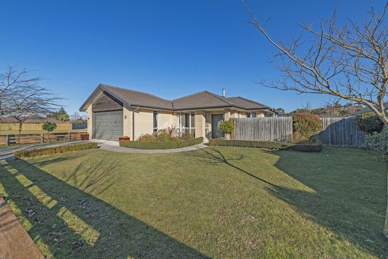 Photo of property in 77 North Terrace, Darfield, 7510