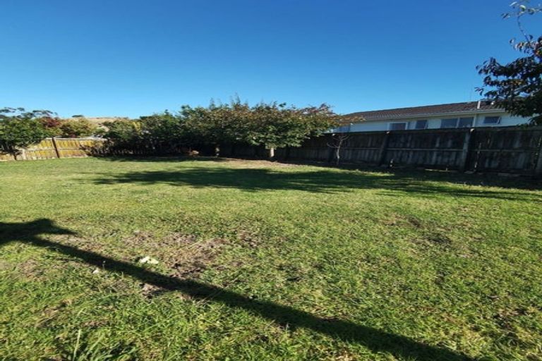 Photo of property in 31 Lyren Place, Half Moon Bay, Auckland, 2012
