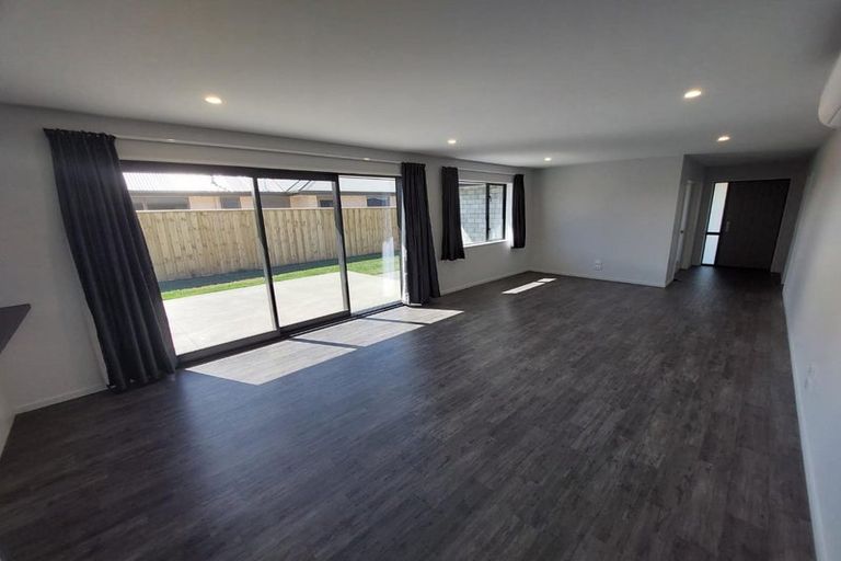 Photo of property in 14 Sandhill Drive, Rolleston, 7615