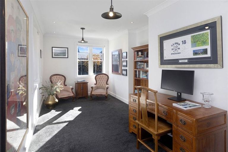 Photo of property in 11 Pentlow Place, Fendalton, Christchurch, 8052