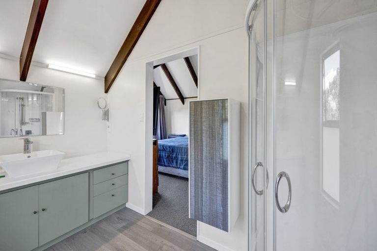 Photo of property in 288e Mangorei Road, Merrilands, New Plymouth, 4312