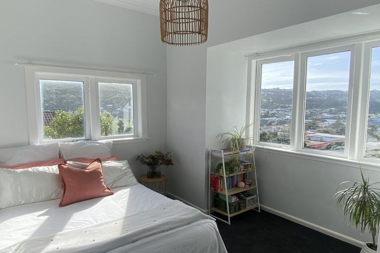 Photo of property in 135 Volga Street, Island Bay, Wellington, 6023