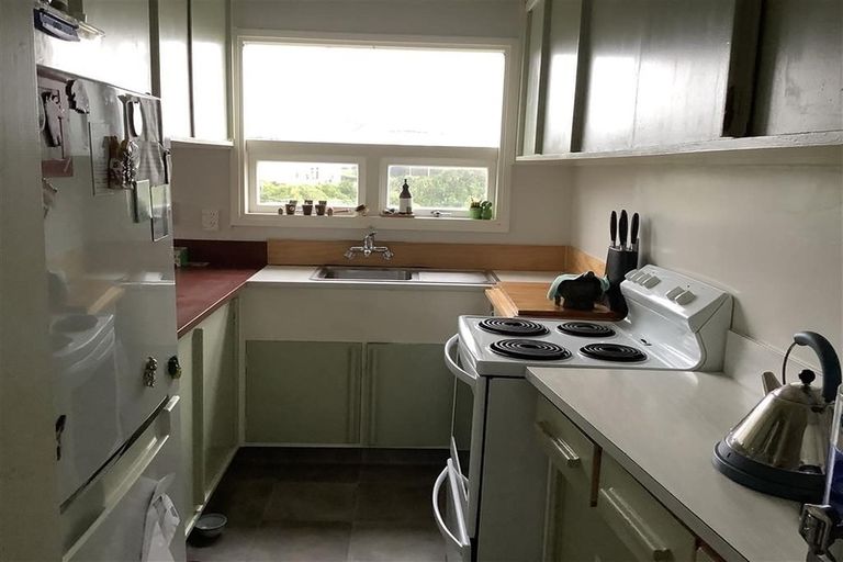 Photo of property in 29 Maple Grove, Kingston, Wellington, 6021