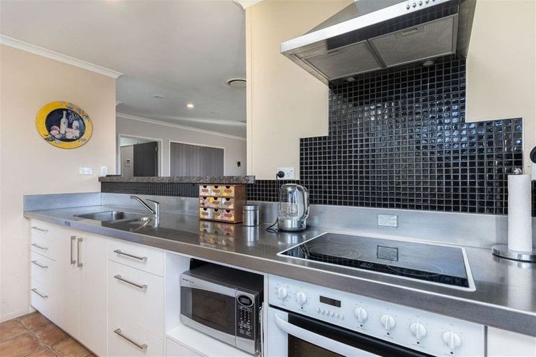 Photo of property in 22c Lansdowne Crescent, Lansdowne, Masterton, 5810