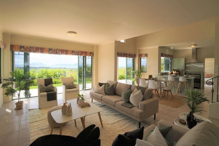 Photo of property in 114 Mountfield Road, Waipu, 0582