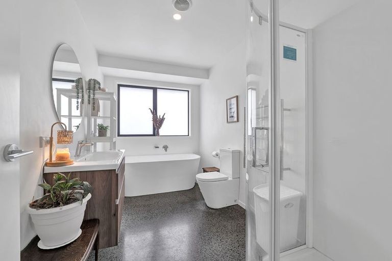 Photo of property in 2b Gossling Street, Okato, 4335