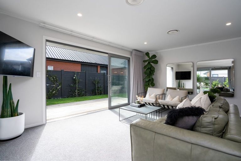 Photo of property in 27c Isobel Hodgson Drive, Cambridge, 3434