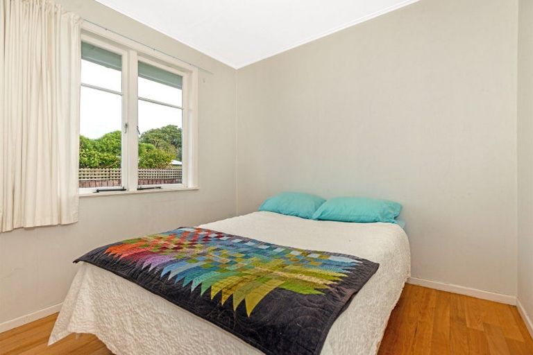 Photo of property in 1 Redmond Street, Elgin, Gisborne, 4010