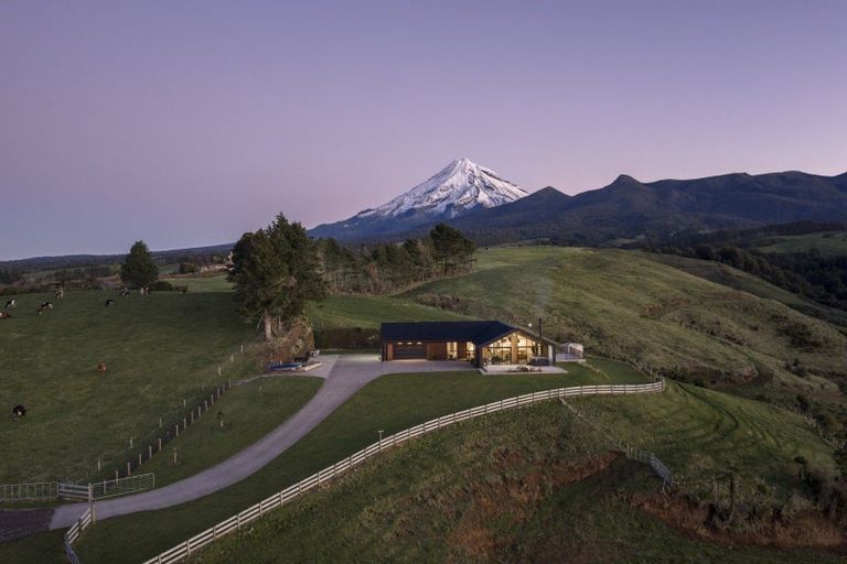Photo of property in 246 Korito Road, Korito, New Plymouth, 4371