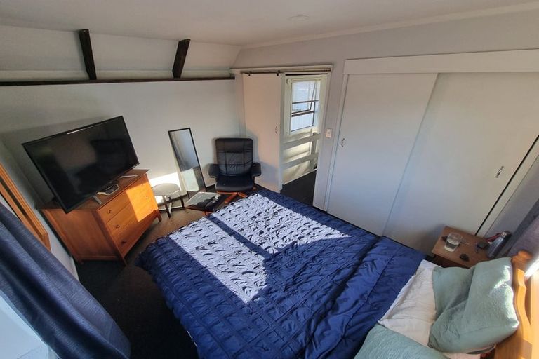 Photo of property in 2/506 Devonport Road, Tauranga South, Tauranga, 3112