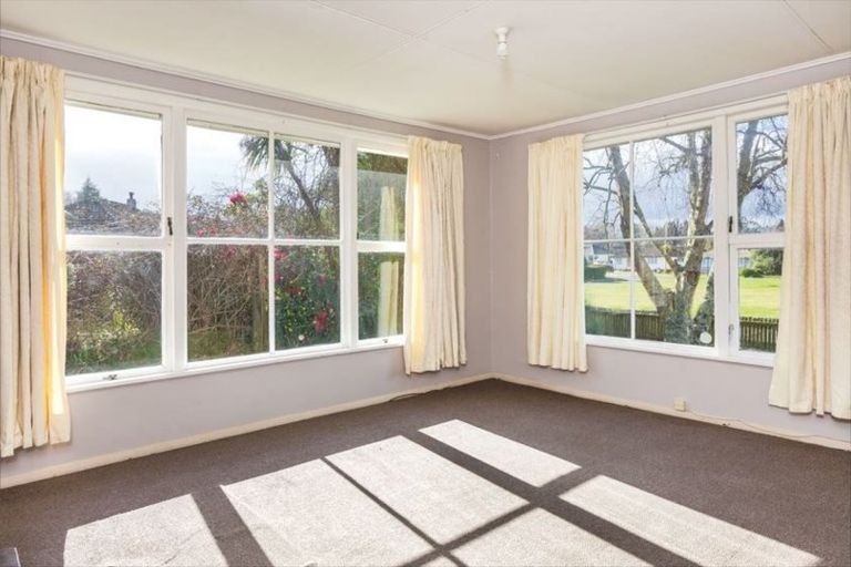 Photo of property in 11 Raukawa Crescent, Wairakei, Taupo, 3332