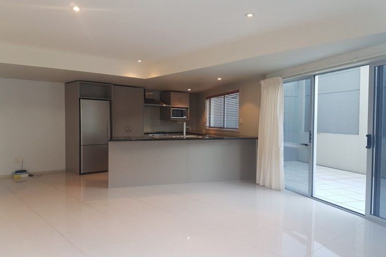 Photo of property in 1/27 Banks Avenue, Mount Maunganui, 3116