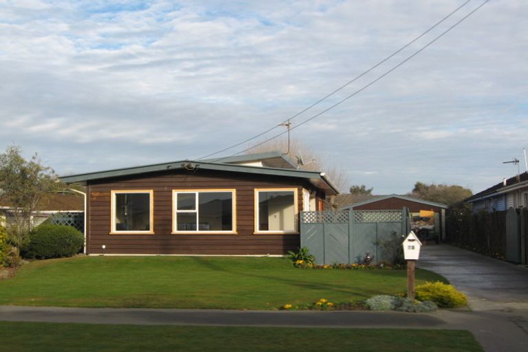 Photo of property in 78 Pine Avenue, New Brighton, Christchurch, 8061