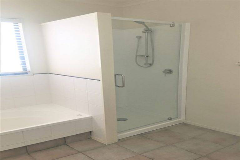 Photo of property in 4 Molyneux Place, Welcome Bay, Tauranga, 3112