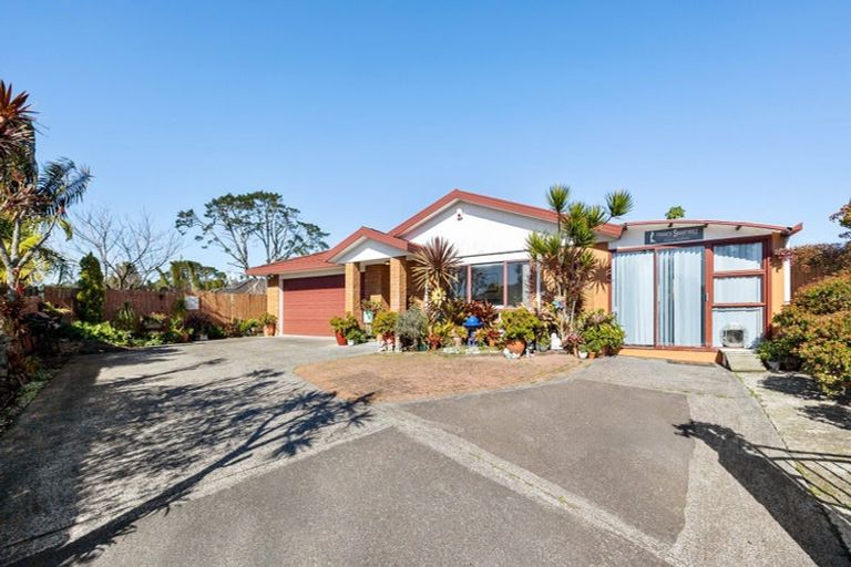 Photo of property in 54 Greenberry Drive, Ranui, Auckland, 0612