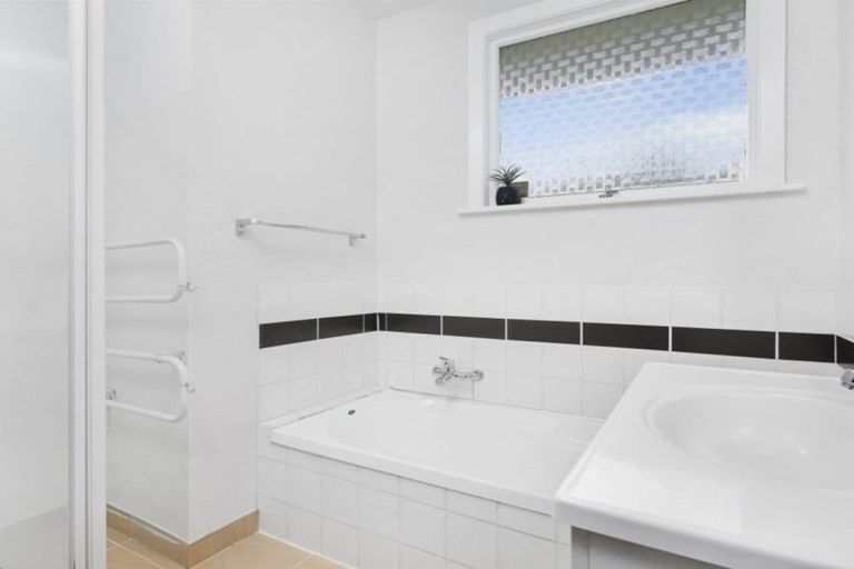 Photo of property in 18 Cavendish Road, Casebrook, Christchurch, 8051