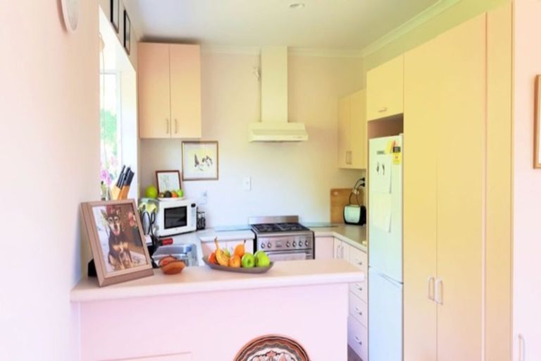 Photo of property in 90 Marine Drive, Diamond Harbour, Lyttelton, 8971