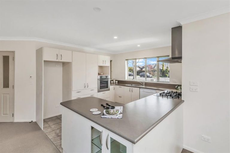 Photo of property in 9 Saracen Avenue, Northwood, Christchurch, 8051