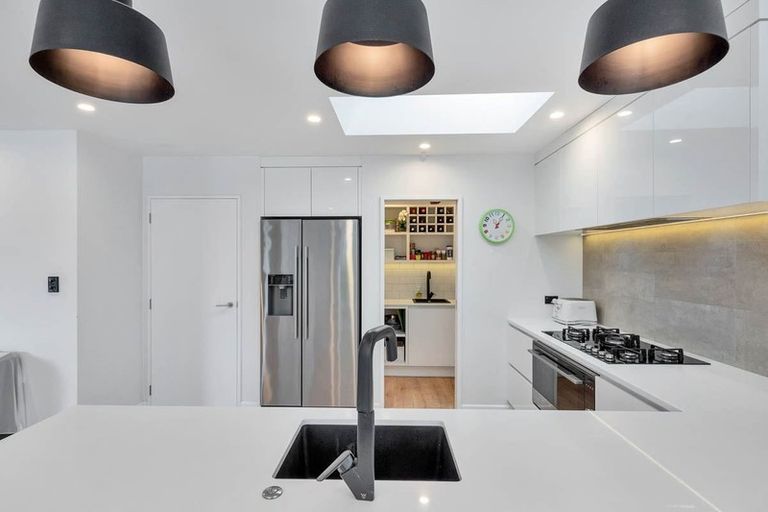 Photo of property in 1/52 Jutland Road, Hauraki, Auckland, 0622